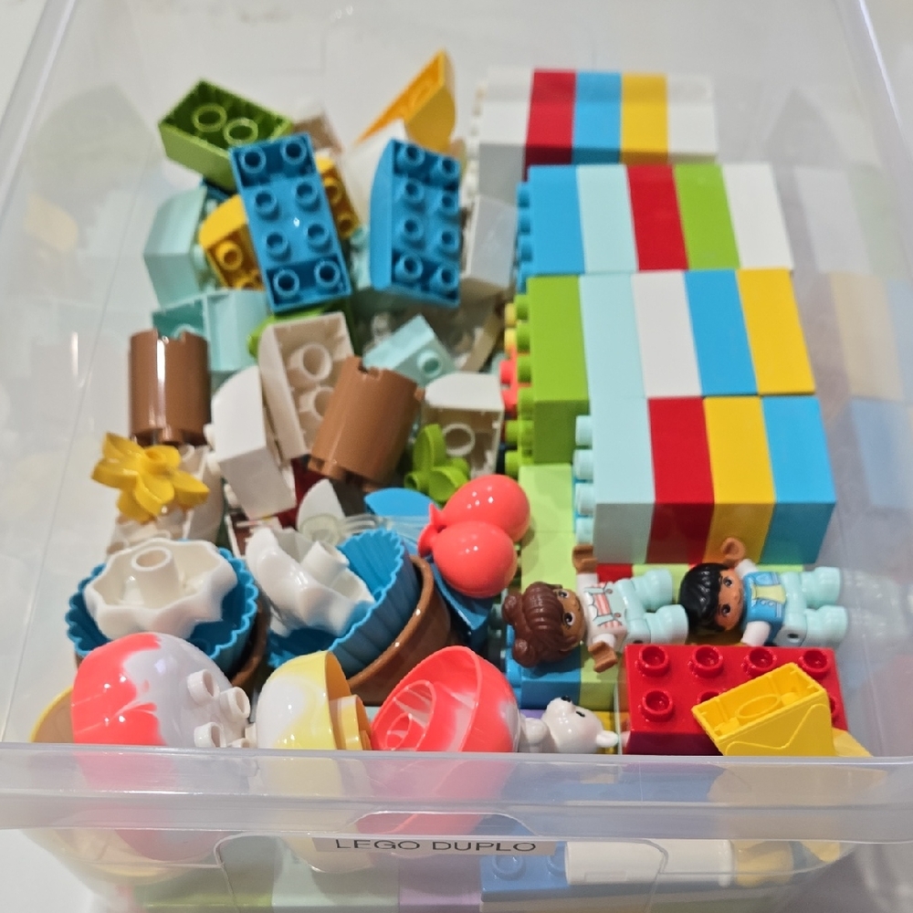 LEGO DUPLO Colorful Birthday Party Building Blocks Set 200ps (ALL 200ps)